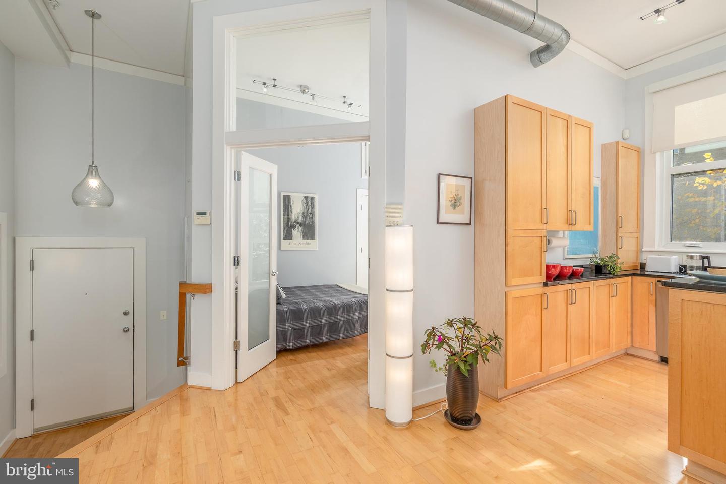 2380 CHAMPLAIN ST NW #15 NOW 305 PENTHOUSE, WASHINGTON, District Of Columbia 20009, 2 Bedrooms Bedrooms, 7 Rooms Rooms,2 BathroomsBathrooms,Residential,For sale,2380 CHAMPLAIN ST NW #15 NOW 305 PENTHOUSE,DCDC2230902 MLS # DCDC2230902