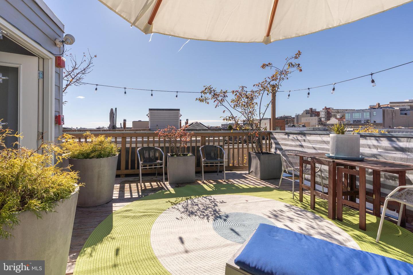 2380 CHAMPLAIN ST NW #15 NOW 305 PENTHOUSE, WASHINGTON, District Of Columbia 20009, 2 Bedrooms Bedrooms, 7 Rooms Rooms,2 BathroomsBathrooms,Residential,For sale,2380 CHAMPLAIN ST NW #15 NOW 305 PENTHOUSE,DCDC2230902 MLS # DCDC2230902