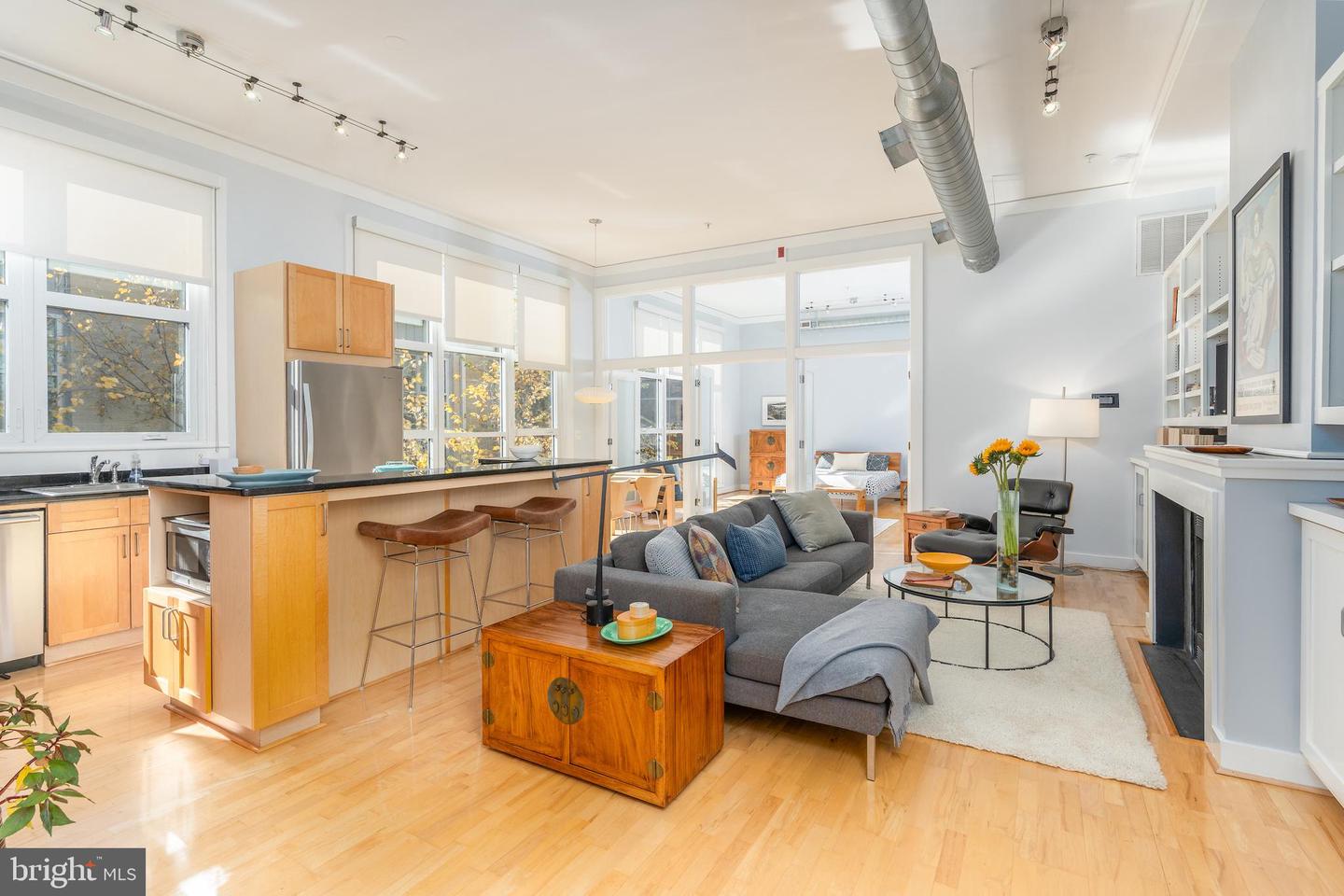 2380 CHAMPLAIN ST NW #15 NOW 305 PENTHOUSE, WASHINGTON, District Of Columbia 20009, 2 Bedrooms Bedrooms, 7 Rooms Rooms,2 BathroomsBathrooms,Residential,For sale,2380 CHAMPLAIN ST NW #15 NOW 305 PENTHOUSE,DCDC2230902 MLS # DCDC2230902