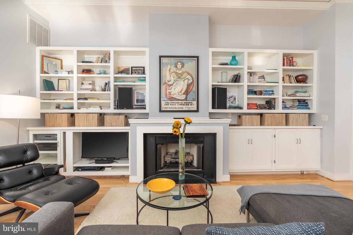 2380 CHAMPLAIN ST NW #15 NOW 305 PENTHOUSE, WASHINGTON, District Of Columbia 20009, 2 Bedrooms Bedrooms, 7 Rooms Rooms,2 BathroomsBathrooms,Residential,For sale,2380 CHAMPLAIN ST NW #15 NOW 305 PENTHOUSE,DCDC2230902 MLS # DCDC2230902