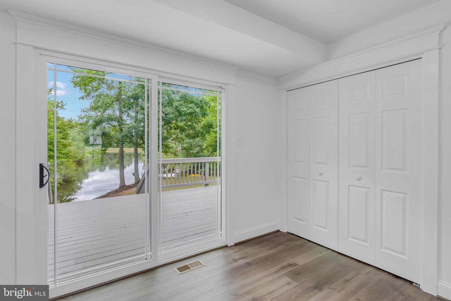 647 LAKEVIEW DR, HEATHSVILLE, Virginia 22473, 3 Bedrooms Bedrooms, 5 Rooms Rooms,2 BathroomsBathrooms,Residential,For sale,647 LAKEVIEW DR,VANV2001806 MLS # VANV2001806