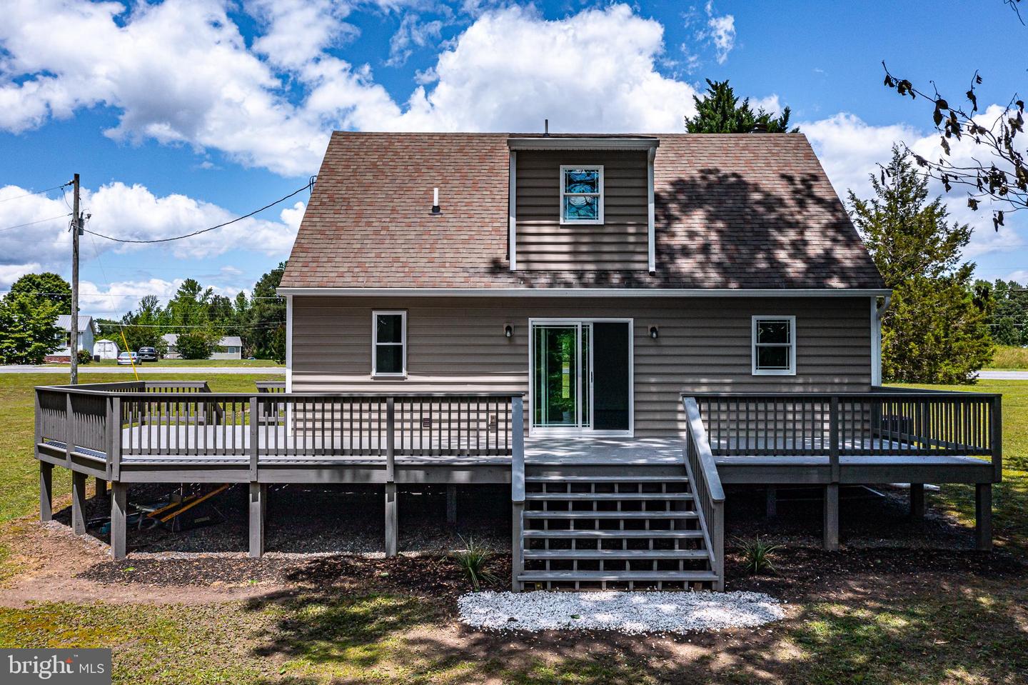 647 LAKEVIEW DR, HEATHSVILLE, Virginia 22473, 3 Bedrooms Bedrooms, 5 Rooms Rooms,2 BathroomsBathrooms,Residential,For sale,647 LAKEVIEW DR,VANV2001806 MLS # VANV2001806