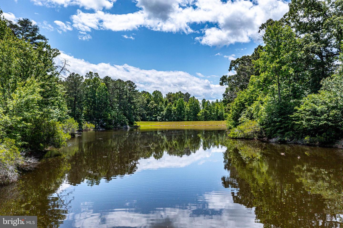 647 LAKEVIEW DR, HEATHSVILLE, Virginia 22473, 3 Bedrooms Bedrooms, 5 Rooms Rooms,2 BathroomsBathrooms,Residential,For sale,647 LAKEVIEW DR,VANV2001806 MLS # VANV2001806