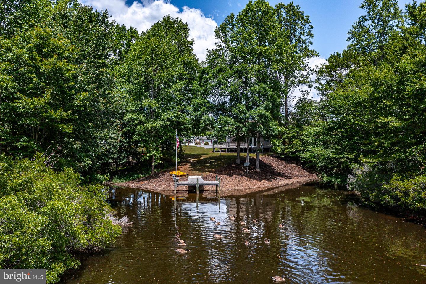 647 LAKEVIEW DR, HEATHSVILLE, Virginia 22473, 3 Bedrooms Bedrooms, 5 Rooms Rooms,2 BathroomsBathrooms,Residential,For sale,647 LAKEVIEW DR,VANV2001806 MLS # VANV2001806