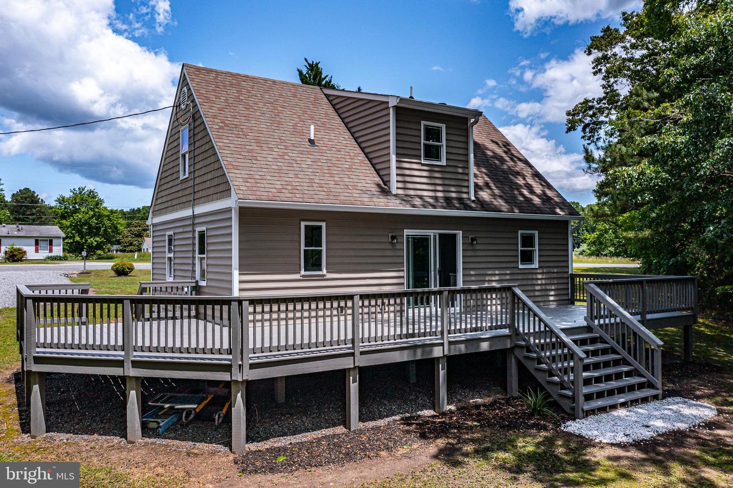 647 LAKEVIEW DR, HEATHSVILLE, Virginia 22473, 3 Bedrooms Bedrooms, 5 Rooms Rooms,2 BathroomsBathrooms,Residential,For sale,647 LAKEVIEW DR,VANV2001806 MLS # VANV2001806