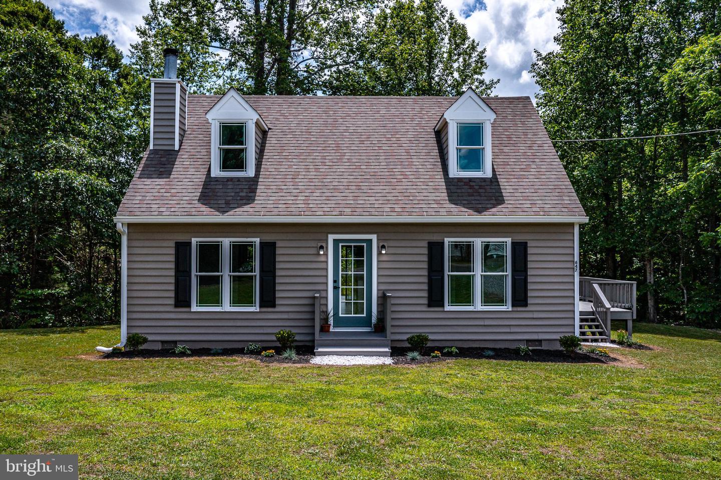 647 LAKEVIEW DR, HEATHSVILLE, Virginia 22473, 3 Bedrooms Bedrooms, 5 Rooms Rooms,2 BathroomsBathrooms,Residential,For sale,647 LAKEVIEW DR,VANV2001806 MLS # VANV2001806