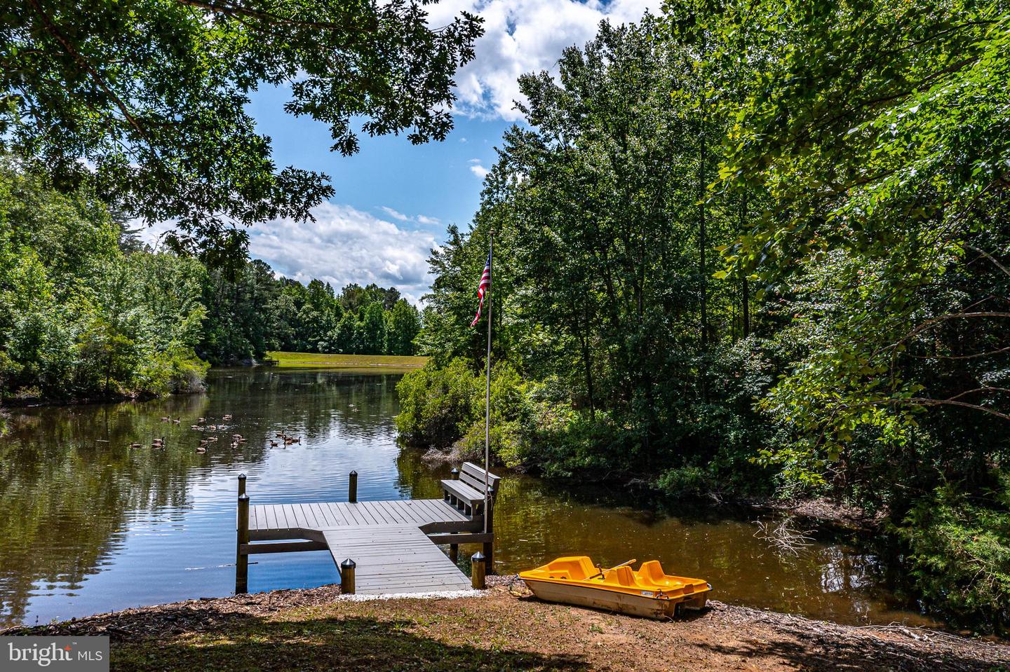 647 LAKEVIEW DR, HEATHSVILLE, Virginia 22473, 3 Bedrooms Bedrooms, 5 Rooms Rooms,2 BathroomsBathrooms,Residential,For sale,647 LAKEVIEW DR,VANV2001806 MLS # VANV2001806