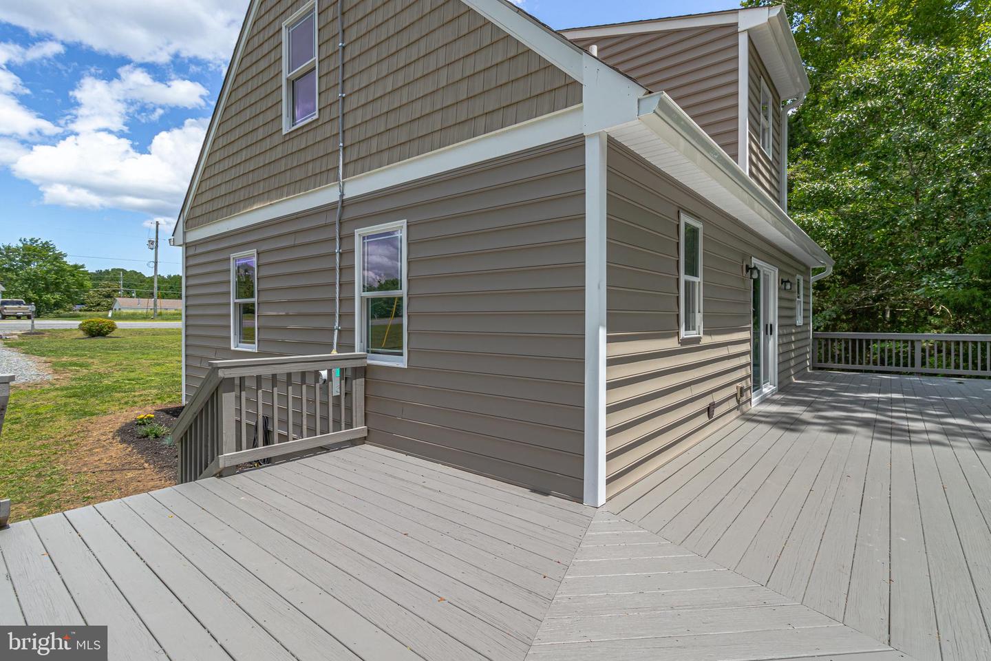 647 LAKEVIEW DR, HEATHSVILLE, Virginia 22473, 3 Bedrooms Bedrooms, 5 Rooms Rooms,2 BathroomsBathrooms,Residential,For sale,647 LAKEVIEW DR,VANV2001806 MLS # VANV2001806