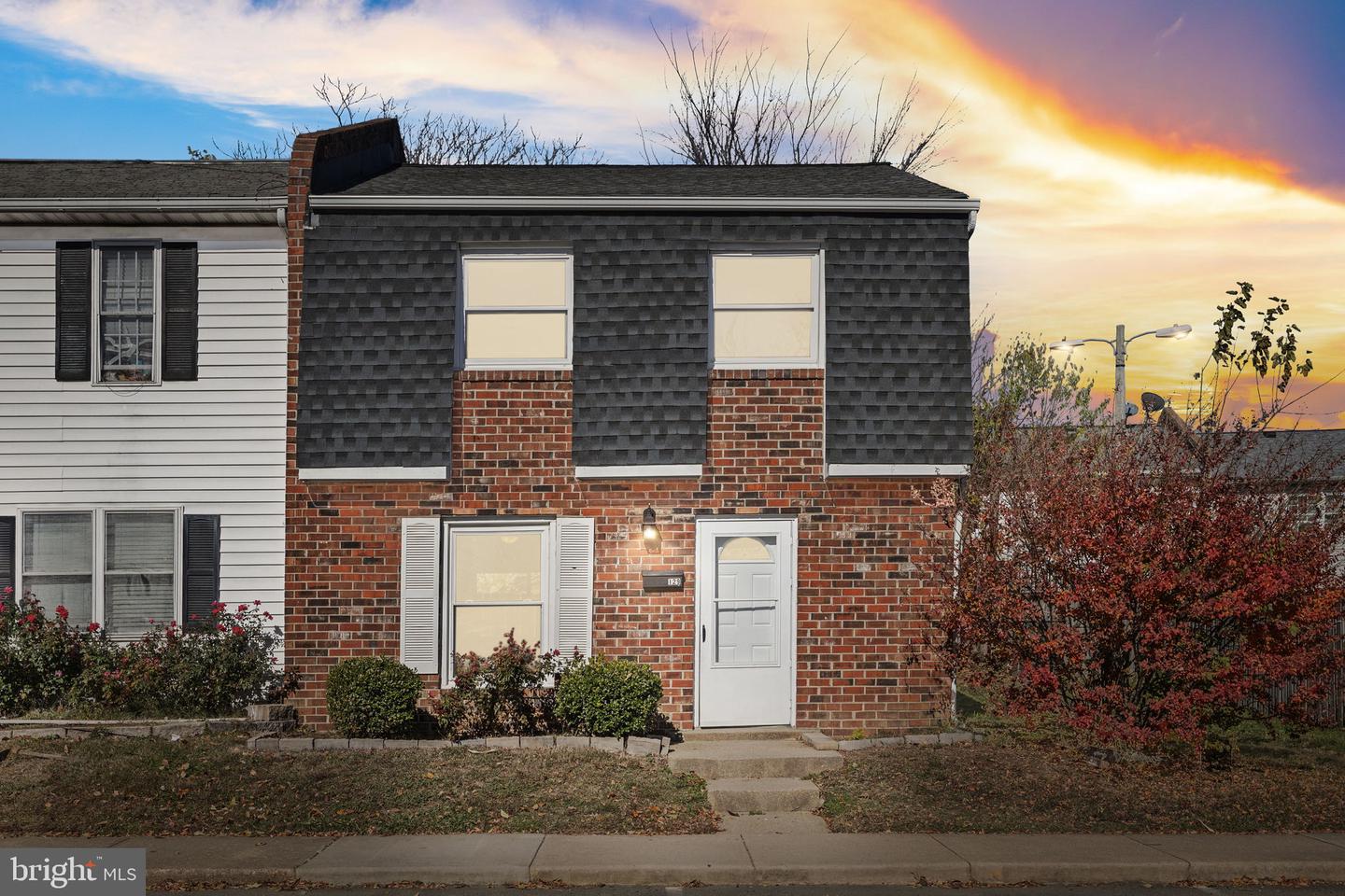 129 HICKOK CIR, FREDERICKSBURG, Virginia 22401, 3 Bedrooms Bedrooms, ,1 BathroomBathrooms,Residential,For sale,129 HICKOK CIR,VAFB2009268 MLS # VAFB2009268