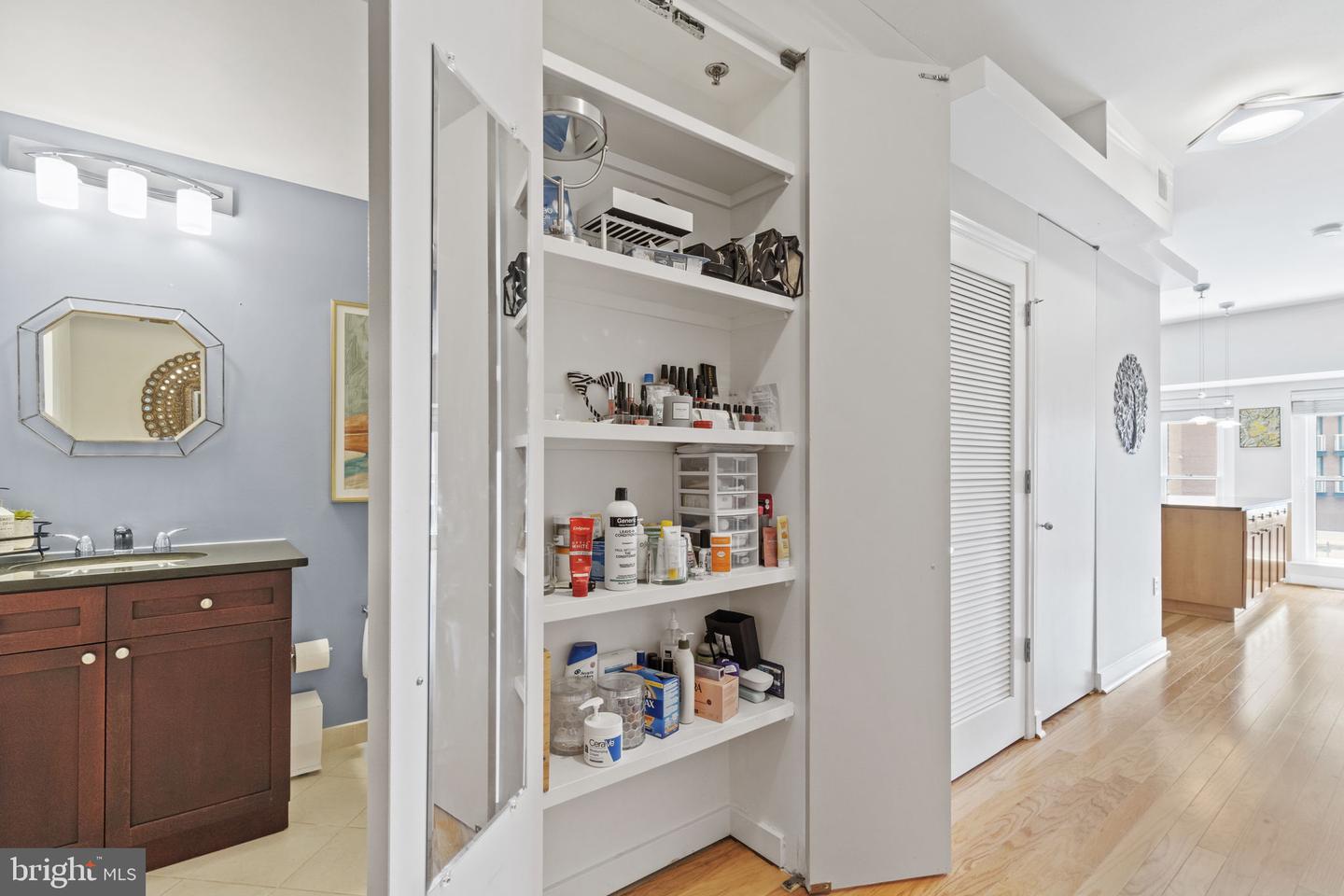 675 E ST NW #500, WASHINGTON, District Of Columbia 20004, 1 Bedroom Bedrooms, ,1 BathroomBathrooms,Residential,For sale,675 E ST NW #500,DCDC2230916 MLS # DCDC2230916