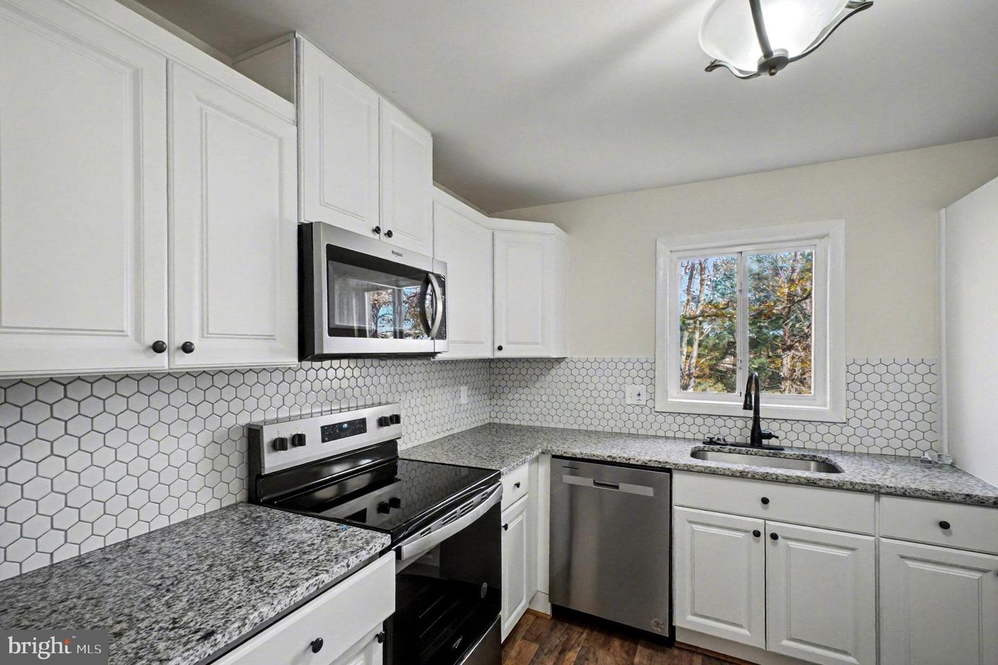 16 WAYSIDE CT, STAFFORD, Virginia 22554, 3 Bedrooms Bedrooms, 12 Rooms Rooms,3 BathroomsBathrooms,Residential,For sale,16 WAYSIDE CT,VAST2044102 MLS # VAST2044102 16 WAYSIDE CT, STAFFORD, Virginia 22554, 3 Bedrooms Bedrooms, 12 Rooms Rooms,3 BathroomsBathrooms,Residential,For sale,16 WAYSIDE CT,VAST2044102 MLS # VAST2044102