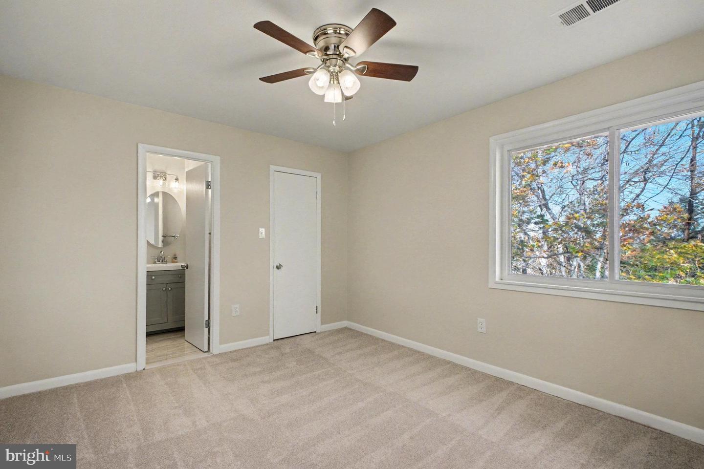 16 WAYSIDE CT, STAFFORD, Virginia 22554, 3 Bedrooms Bedrooms, 12 Rooms Rooms,3 BathroomsBathrooms,Residential,For sale,16 WAYSIDE CT,VAST2044102 MLS # VAST2044102 16 WAYSIDE CT, STAFFORD, Virginia 22554, 3 Bedrooms Bedrooms, 12 Rooms Rooms,3 BathroomsBathrooms,Residential,For sale,16 WAYSIDE CT,VAST2044102 MLS # VAST2044102