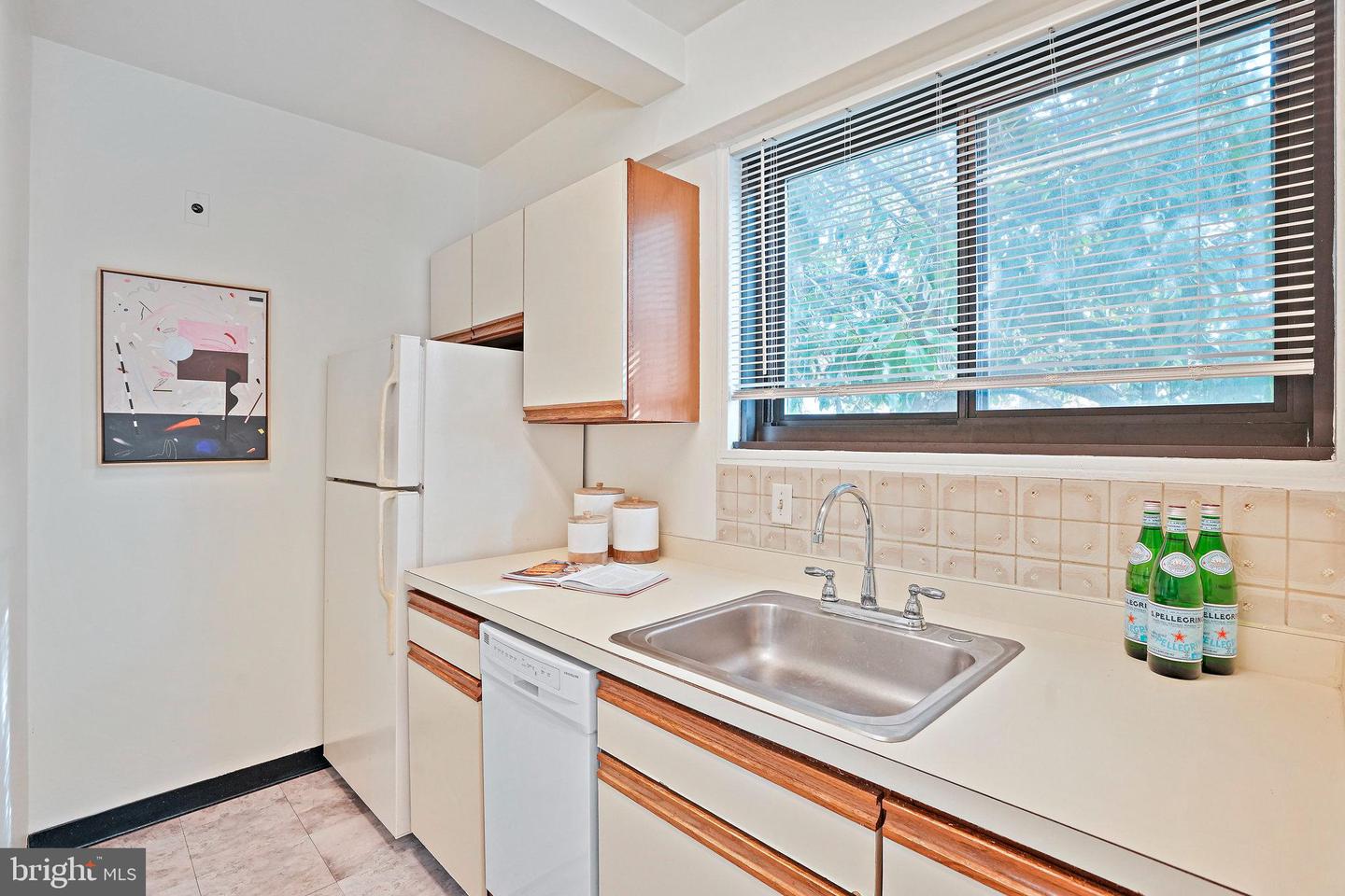 3601 WISCONSIN AVE NW #204, WASHINGTON, District Of Columbia 20016, 1 Bedroom Bedrooms, ,1 BathroomBathrooms,Residential,For sale,3601 WISCONSIN AVE NW #204,DCDC2230922 MLS # DCDC2230922