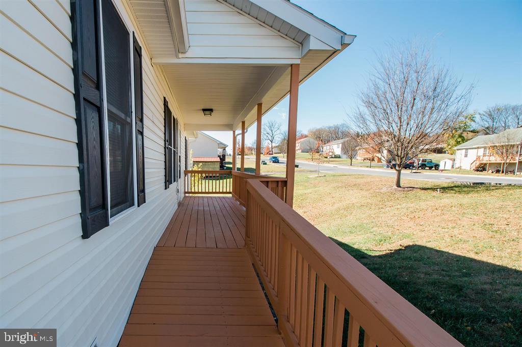 446 SUMMIT N, WOODSTOCK, Virginia 22664, 3 Bedrooms Bedrooms, ,2 BathroomsBathrooms,Residential,For sale,446 SUMMIT N,VASH2012948 MLS # VASH2012948