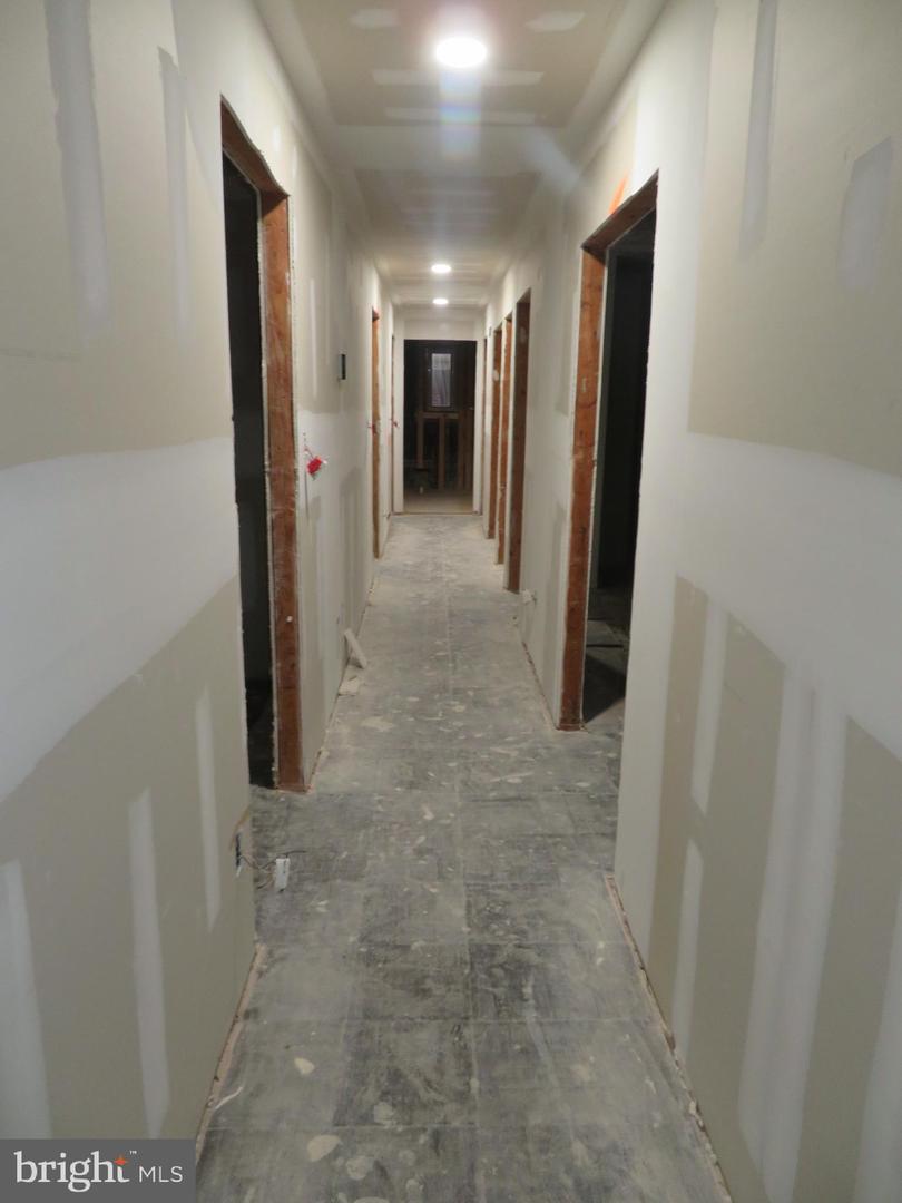 1601 NORTH PORTAL DR NW, WASHINGTON, District Of Columbia 20012, 4 Bedrooms Bedrooms, ,4 BathroomsBathrooms,Residential,For sale,1601 NORTH PORTAL DR NW,DCDC2230928 MLS # DCDC2230928