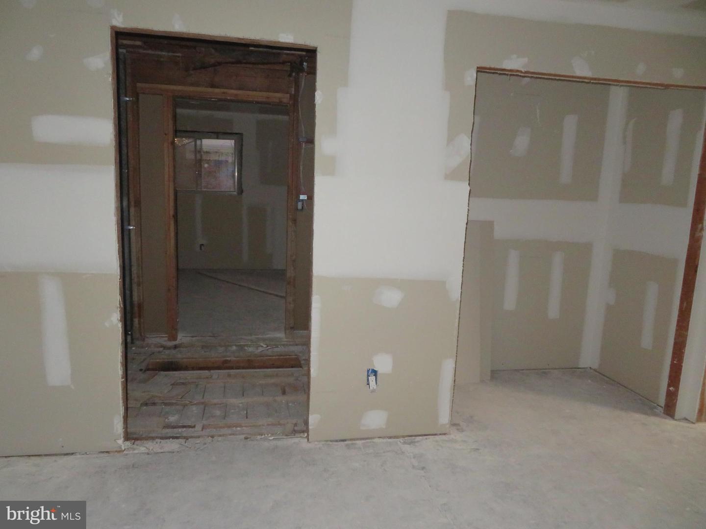 1601 NORTH PORTAL DR NW, WASHINGTON, District Of Columbia 20012, 4 Bedrooms Bedrooms, ,4 BathroomsBathrooms,Residential,For sale,1601 NORTH PORTAL DR NW,DCDC2230928 MLS # DCDC2230928