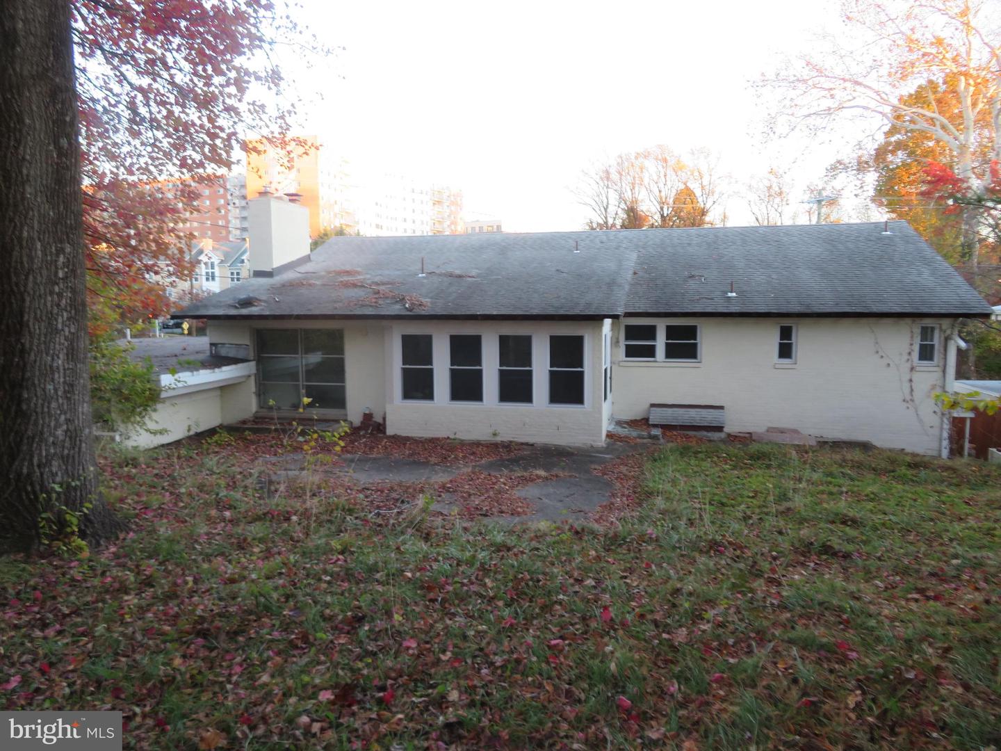 1601 NORTH PORTAL DR NW, WASHINGTON, District Of Columbia 20012, 4 Bedrooms Bedrooms, ,4 BathroomsBathrooms,Residential,For sale,1601 NORTH PORTAL DR NW,DCDC2230928 MLS # DCDC2230928