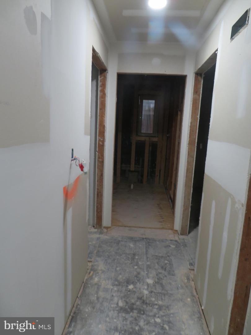 1601 NORTH PORTAL DR NW, WASHINGTON, District Of Columbia 20012, 4 Bedrooms Bedrooms, ,4 BathroomsBathrooms,Residential,For sale,1601 NORTH PORTAL DR NW,DCDC2230928 MLS # DCDC2230928