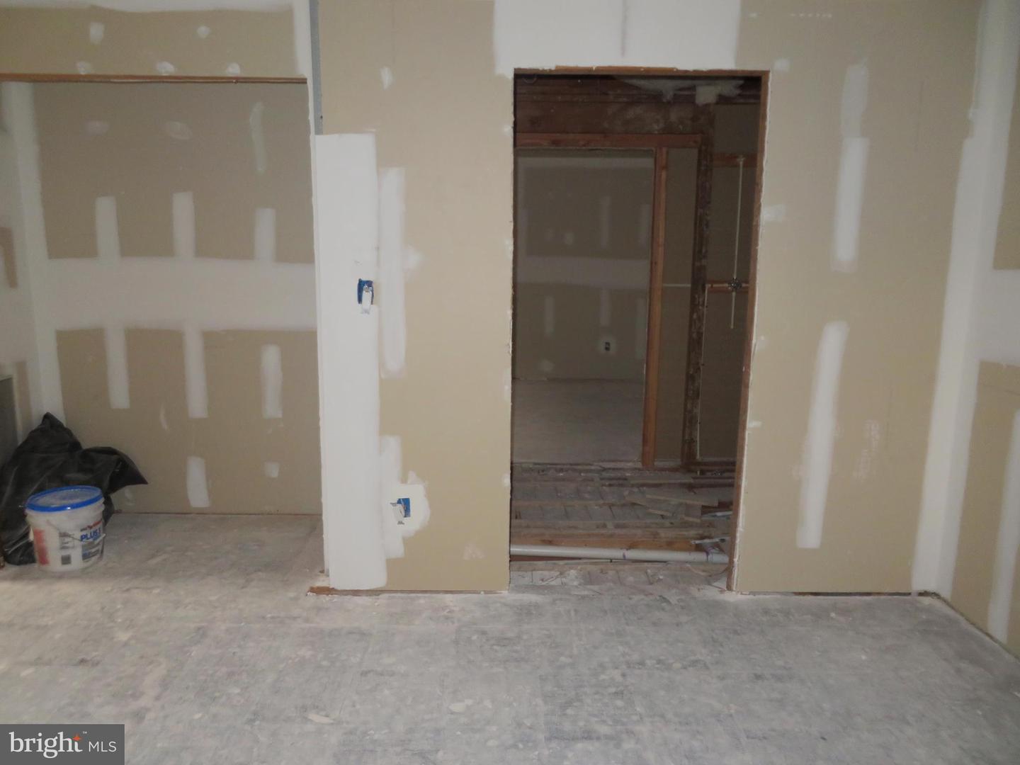 1601 NORTH PORTAL DR NW, WASHINGTON, District Of Columbia 20012, 4 Bedrooms Bedrooms, ,4 BathroomsBathrooms,Residential,For sale,1601 NORTH PORTAL DR NW,DCDC2230928 MLS # DCDC2230928