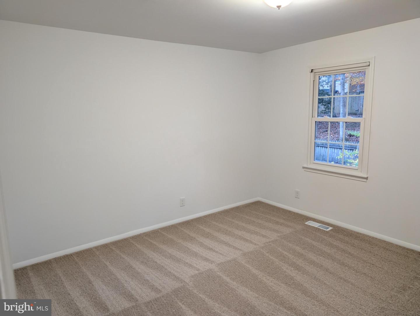 7619 TIVERTON DR, SPRINGFIELD, Virginia 22152, 2 Bedrooms Bedrooms, ,1 BathroomBathrooms,Residential,For sale,7619 TIVERTON DR,VAFX2278342 MLS # VAFX2278342