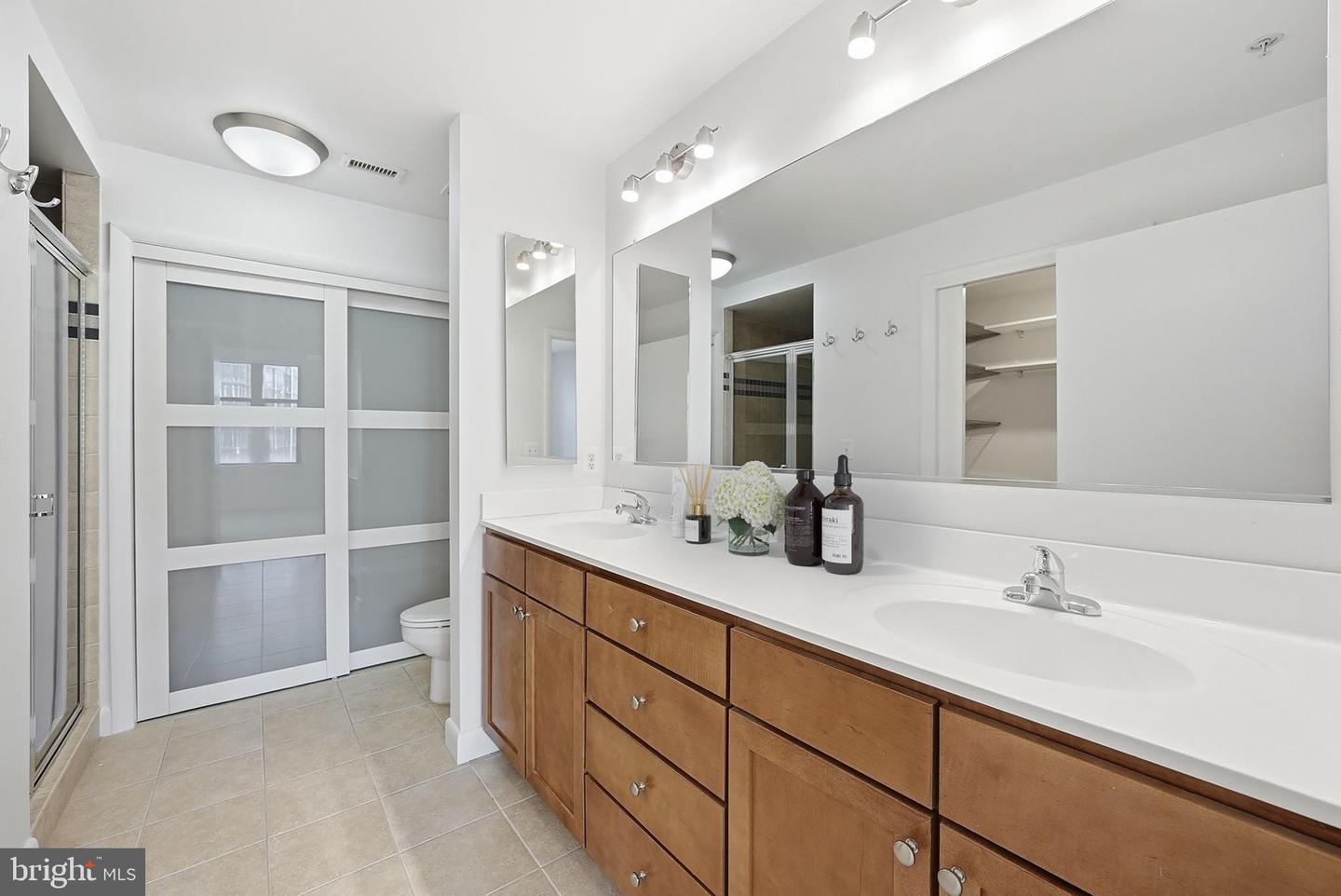 400 MASSACHUSETTS AVE NW #719, WASHINGTON, District Of Columbia 20001, 2 Bedrooms Bedrooms, ,2 BathroomsBathrooms,Residential,For sale,400 MASSACHUSETTS AVE NW #719,DCDC2230938 MLS # DCDC2230938 400 MASSACHUSETTS AVE NW #719, WASHINGTON, District Of Columbia 20001, 2 Bedrooms Bedrooms, ,2 BathroomsBathrooms,Residential,For sale,400 MASSACHUSETTS AVE NW #719,DCDC2230938 MLS # DCDC2230938