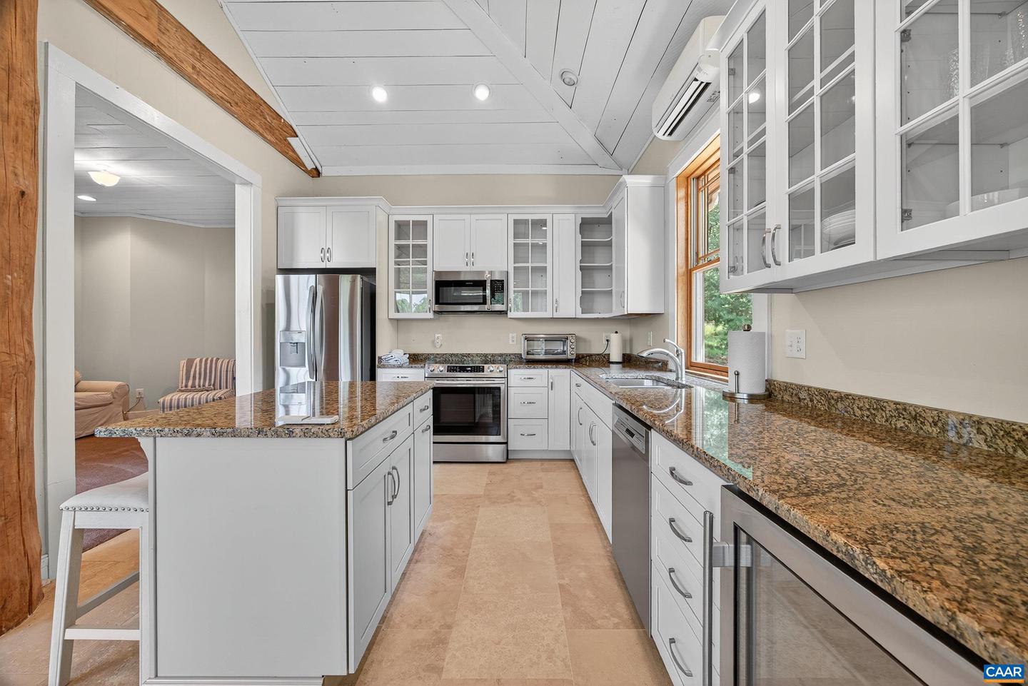 3005 LONESOME MOUNTAIN RD, CHARLOTTESVILLE, Virginia 22911, 4 Bedrooms Bedrooms, ,3 BathroomsBathrooms,Residential,For sale,3005 LONESOME MOUNTAIN RD,670850 MLS # 670850