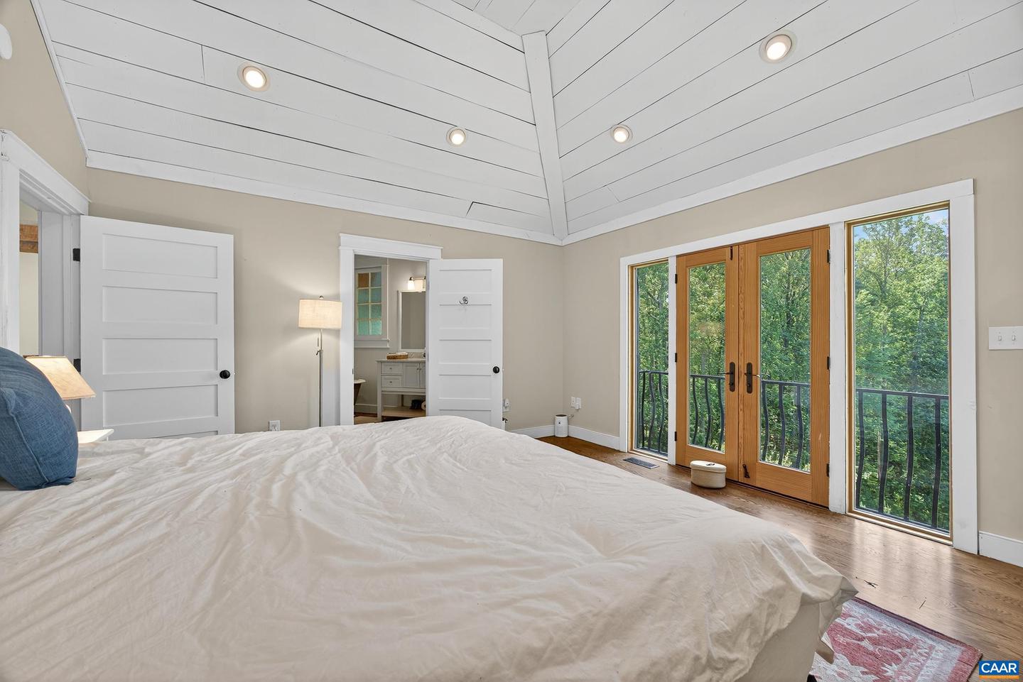 3005 LONESOME MOUNTAIN RD, CHARLOTTESVILLE, Virginia 22911, 4 Bedrooms Bedrooms, ,3 BathroomsBathrooms,Residential,For sale,3005 LONESOME MOUNTAIN RD,670850 MLS # 670850