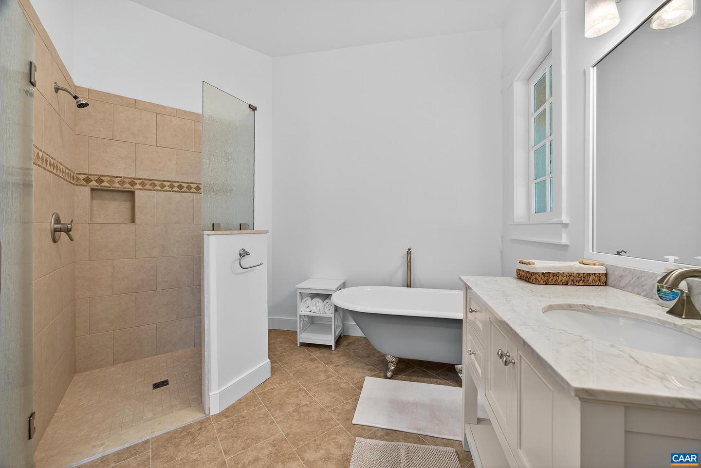 3005 LONESOME MOUNTAIN RD, CHARLOTTESVILLE, Virginia 22911, 4 Bedrooms Bedrooms, ,3 BathroomsBathrooms,Residential,For sale,3005 LONESOME MOUNTAIN RD,670850 MLS # 670850