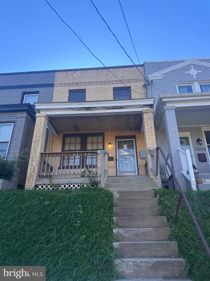 2505 FAIRLAWN AVE SE, WASHINGTON, District Of Columbia 20020, 2 Bedrooms Bedrooms, 3 Rooms Rooms,1 BathroomBathrooms,Residential,For sale,2505 FAIRLAWN AVE SE,DCDC2230952 MLS # DCDC2230952 2505 FAIRLAWN AVE SE, WASHINGTON, District Of Columbia 20020, 2 Bedrooms Bedrooms, 3 Rooms Rooms,1 BathroomBathrooms,Residential,For sale,2505 FAIRLAWN AVE SE,DCDC2230952 MLS # DCDC2230952