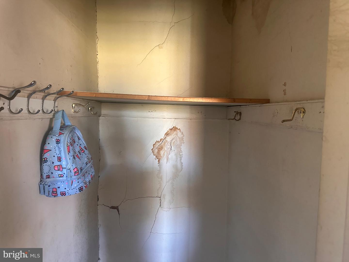 2505 FAIRLAWN AVE SE, WASHINGTON, District Of Columbia 20020, 2 Bedrooms Bedrooms, 3 Rooms Rooms,1 BathroomBathrooms,Residential,For sale,2505 FAIRLAWN AVE SE,DCDC2230952 MLS # DCDC2230952 2505 FAIRLAWN AVE SE, WASHINGTON, District Of Columbia 20020, 2 Bedrooms Bedrooms, 3 Rooms Rooms,1 BathroomBathrooms,Residential,For sale,2505 FAIRLAWN AVE SE,DCDC2230952 MLS # DCDC2230952