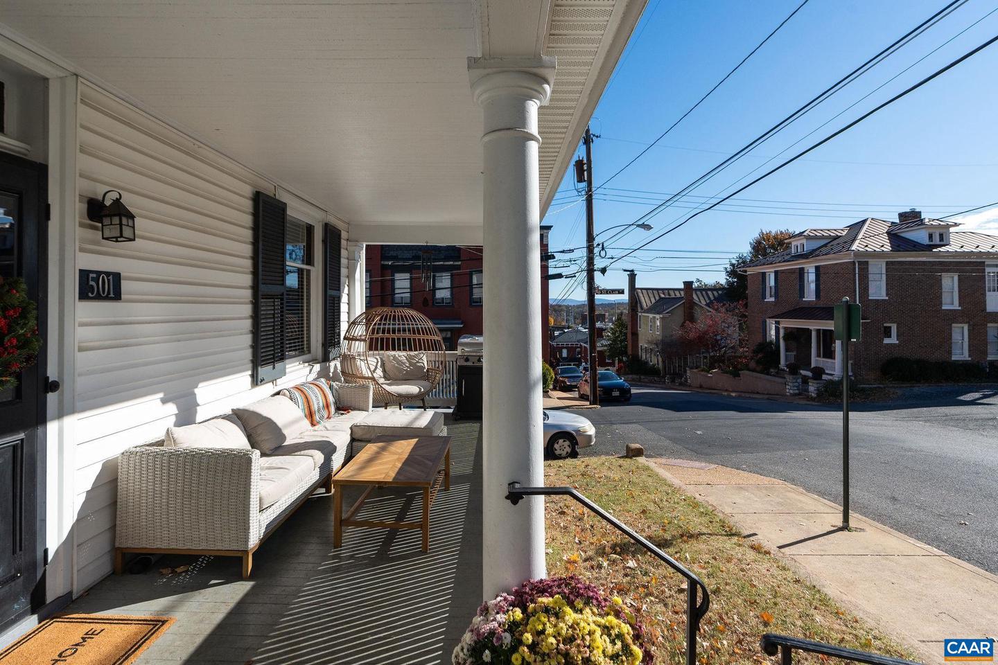 501 W JOHNSON ST, STAUNTON, Virginia 24401, 4 Bedrooms Bedrooms, ,1 BathroomBathrooms,Residential,For sale,501 W JOHNSON ST,670868 MLS # 670868