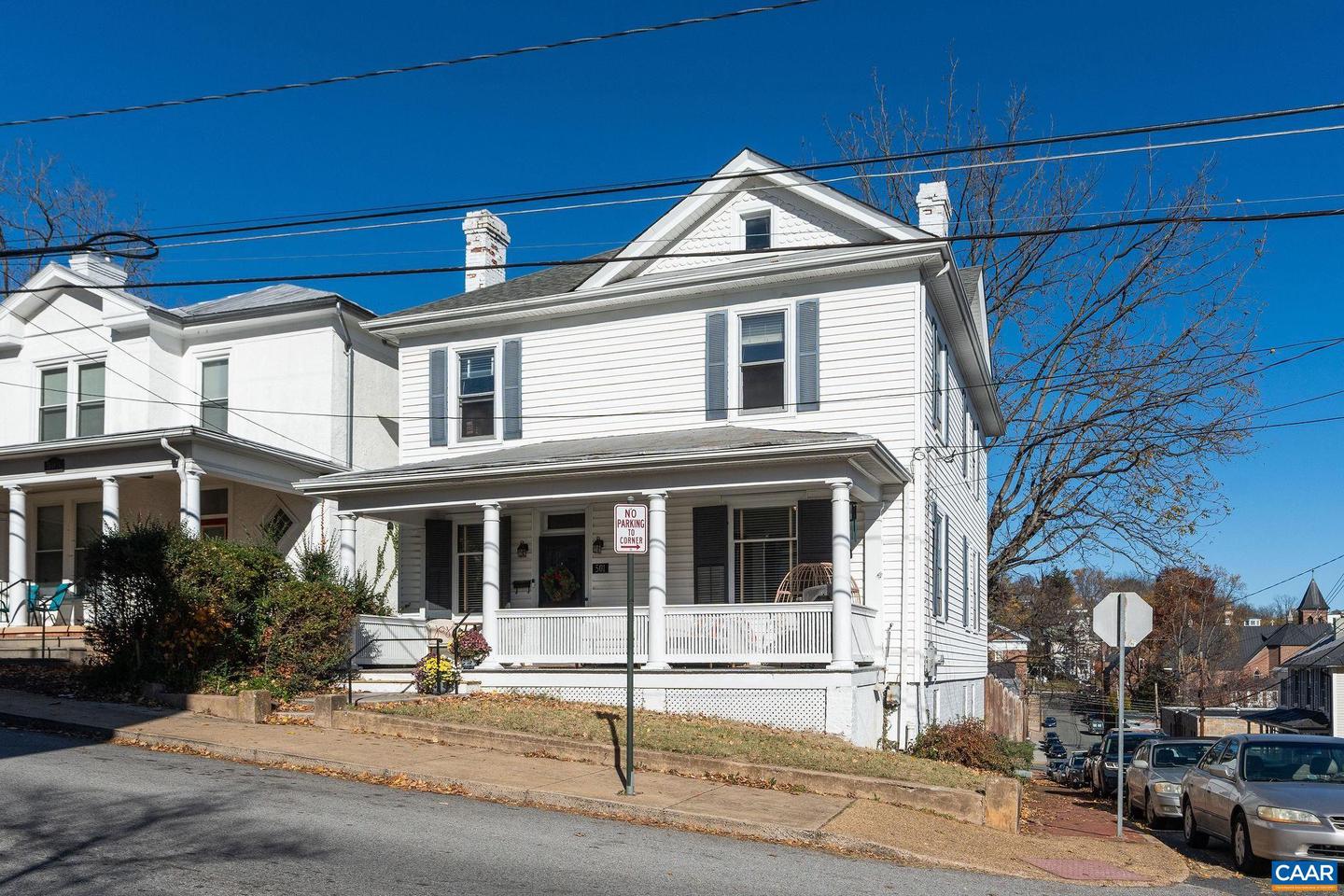 501 W JOHNSON ST, STAUNTON, Virginia 24401, 4 Bedrooms Bedrooms, ,1 BathroomBathrooms,Residential,For sale,501 W JOHNSON ST,670868 MLS # 670868