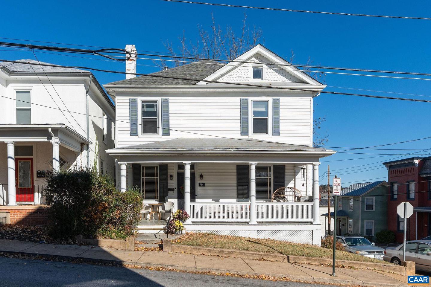 501 W JOHNSON ST, STAUNTON, Virginia 24401, 4 Bedrooms Bedrooms, ,1 BathroomBathrooms,Residential,For sale,501 W JOHNSON ST,670868 MLS # 670868