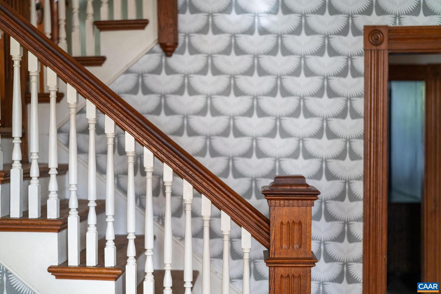 501 W JOHNSON ST, STAUNTON, Virginia 24401, 4 Bedrooms Bedrooms, ,1 BathroomBathrooms,Residential,For sale,501 W JOHNSON ST,670868 MLS # 670868