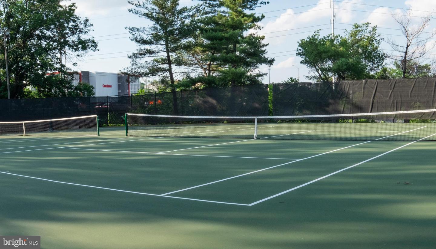 1225 MARTHA CUSTIS DR #PH 1602, ALEXANDRIA, Virginia 22302, 1 Bedroom Bedrooms, ,1 BathroomBathrooms,Residential,For sale,1225 MARTHA CUSTIS DR #PH 1602,VAAX2051610 MLS # VAAX2051610