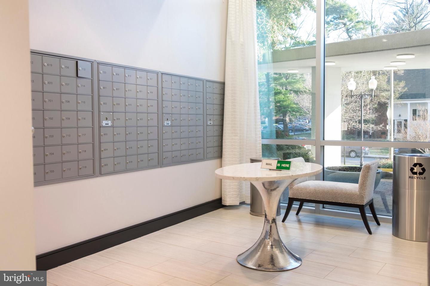 1225 MARTHA CUSTIS DR #PH 1602, ALEXANDRIA, Virginia 22302, 1 Bedroom Bedrooms, ,1 BathroomBathrooms,Residential,For sale,1225 MARTHA CUSTIS DR #PH 1602,VAAX2051610 MLS # VAAX2051610