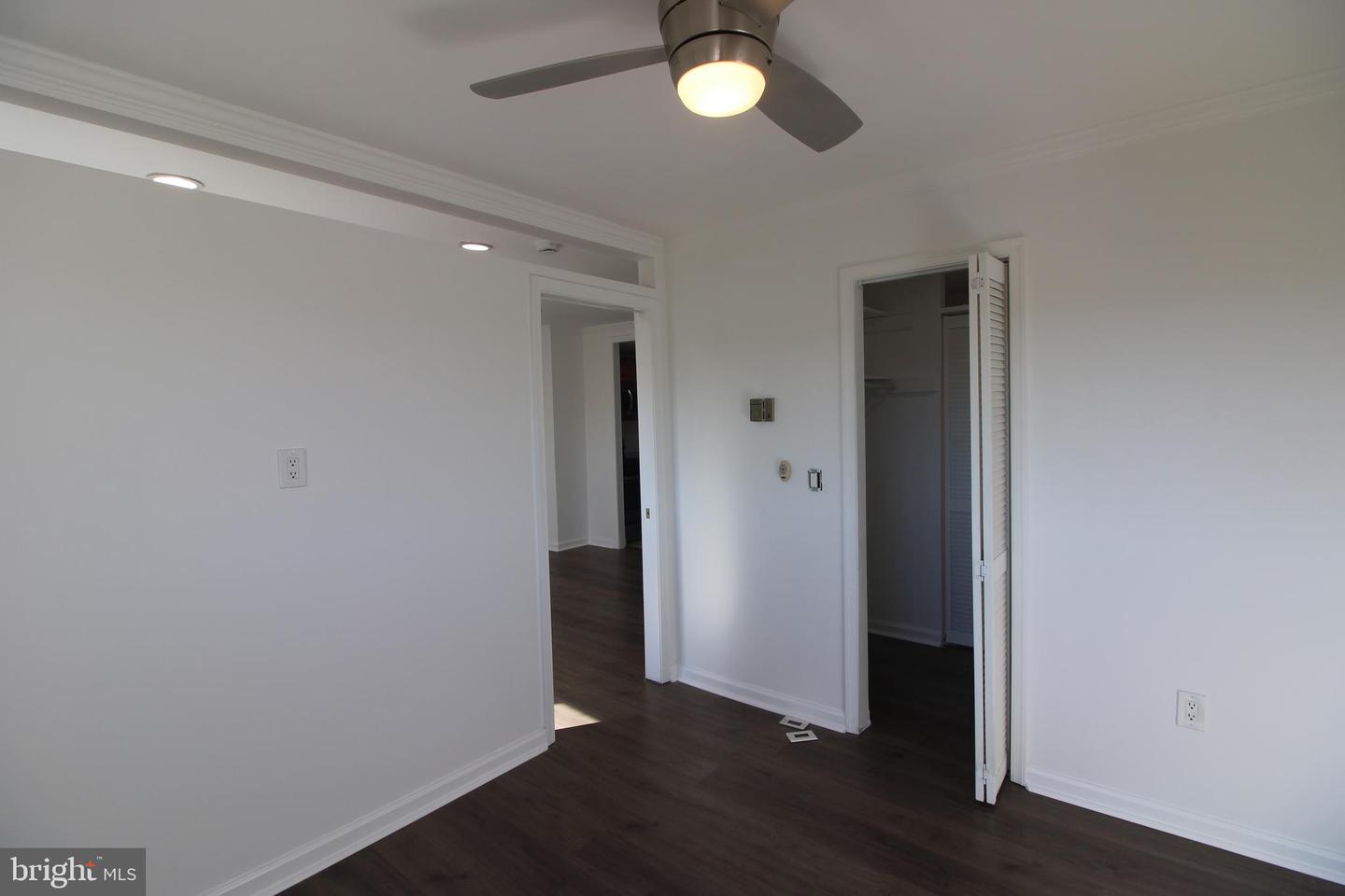 1225 MARTHA CUSTIS DR #PH 1602, ALEXANDRIA, Virginia 22302, 1 Bedroom Bedrooms, ,1 BathroomBathrooms,Residential,For sale,1225 MARTHA CUSTIS DR #PH 1602,VAAX2051610 MLS # VAAX2051610