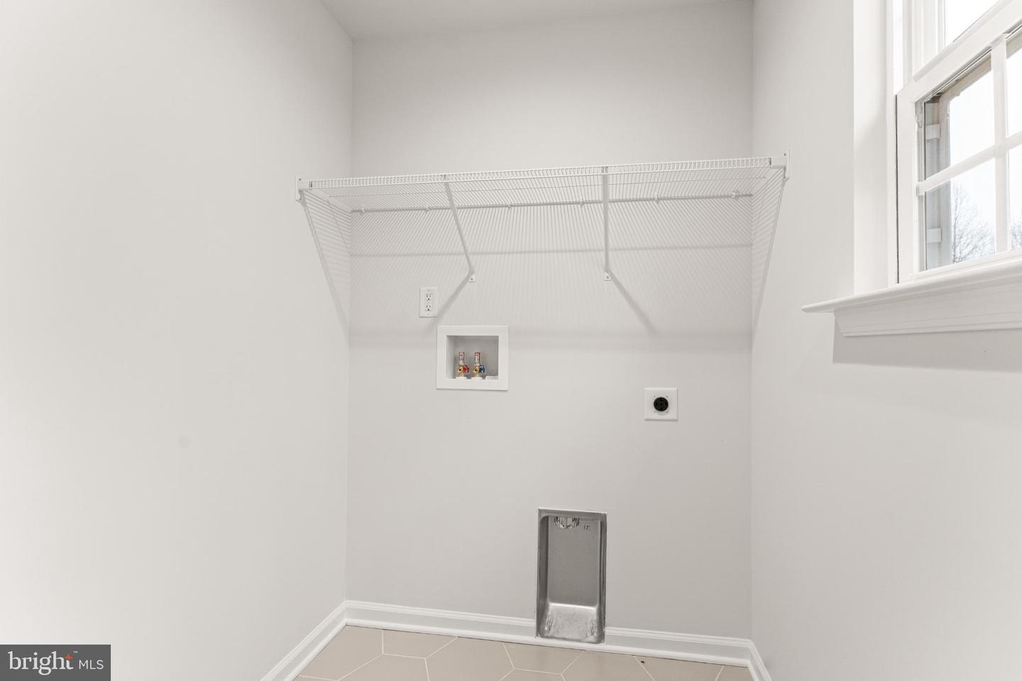 26034 OLD OFFICE RD, CULPEPER, Virginia 22701, 5 Bedrooms Bedrooms, 8 Rooms Rooms,3 BathroomsBathrooms,Residential,For sale,26034 OLD OFFICE RD,VAOR2012760 MLS # VAOR2012760