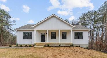 26034 OLD OFFICE RD, CULPEPER, Virginia 22701, 5 Bedrooms Bedrooms, 8 Rooms Rooms,3 BathroomsBathrooms,Residential,For sale,26034 OLD OFFICE RD,VAOR2012760 MLS # VAOR2012760