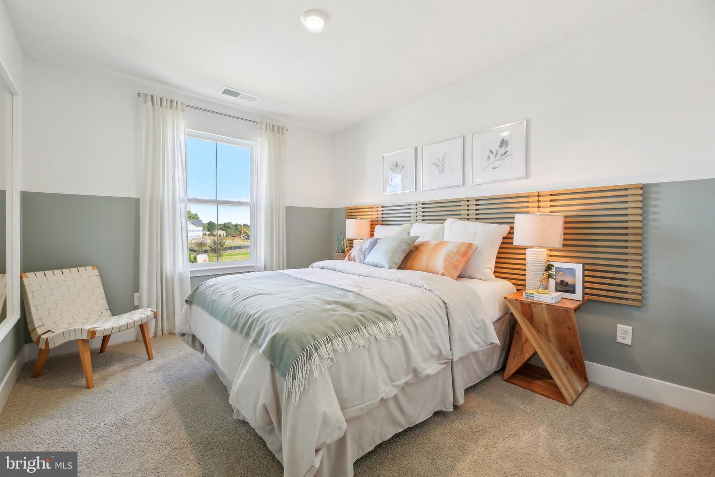 134 MASCOUTEN ST, WINCHESTER, Virginia 22602, 4 Bedrooms Bedrooms, ,2 BathroomsBathrooms,Residential,For sale,134 MASCOUTEN ST,VAFV2037962 MLS # VAFV2037962