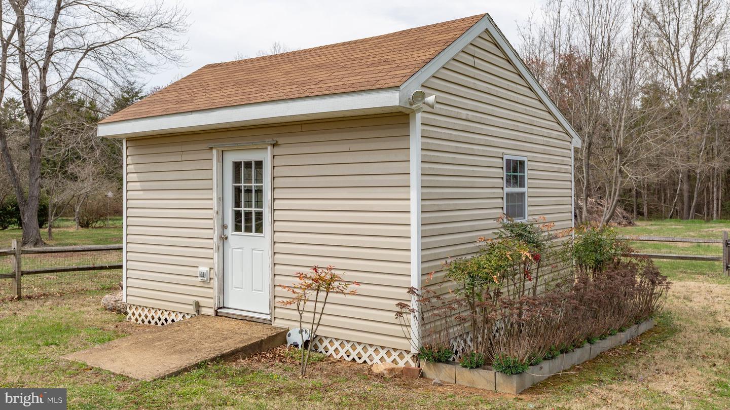 201 OLD LANDING CT, FREDERICKSBURG, Virginia 22405, 4 Bedrooms Bedrooms, ,2 BathroomsBathrooms,Residential,For sale,201 OLD LANDING CT,VAST2044114 MLS # VAST2044114