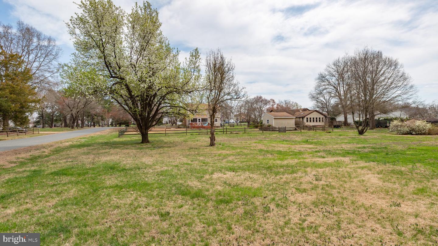 201 OLD LANDING CT, FREDERICKSBURG, Virginia 22405, 4 Bedrooms Bedrooms, ,2 BathroomsBathrooms,Residential,For sale,201 OLD LANDING CT,VAST2044114 MLS # VAST2044114