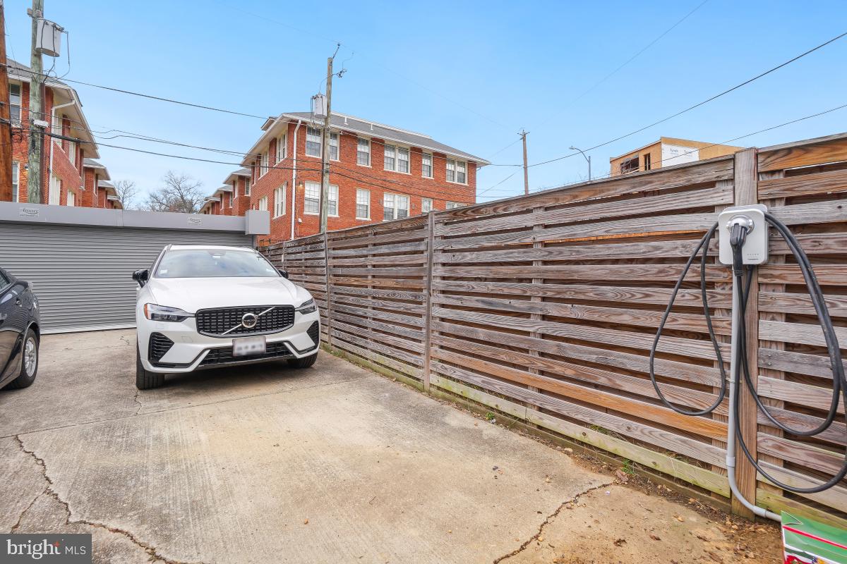 111 VARNUM ST NW #3, WASHINGTON, District Of Columbia 20011, 3 Bedrooms Bedrooms, ,3 BathroomsBathrooms,Residential,For sale,111 VARNUM ST NW #3,DCDC2231024 MLS # DCDC2231024 111 VARNUM ST NW #3, WASHINGTON, District Of Columbia 20011, 3 Bedrooms Bedrooms, ,3 BathroomsBathrooms,Residential,For sale,111 VARNUM ST NW #3,DCDC2231024 MLS # DCDC2231024