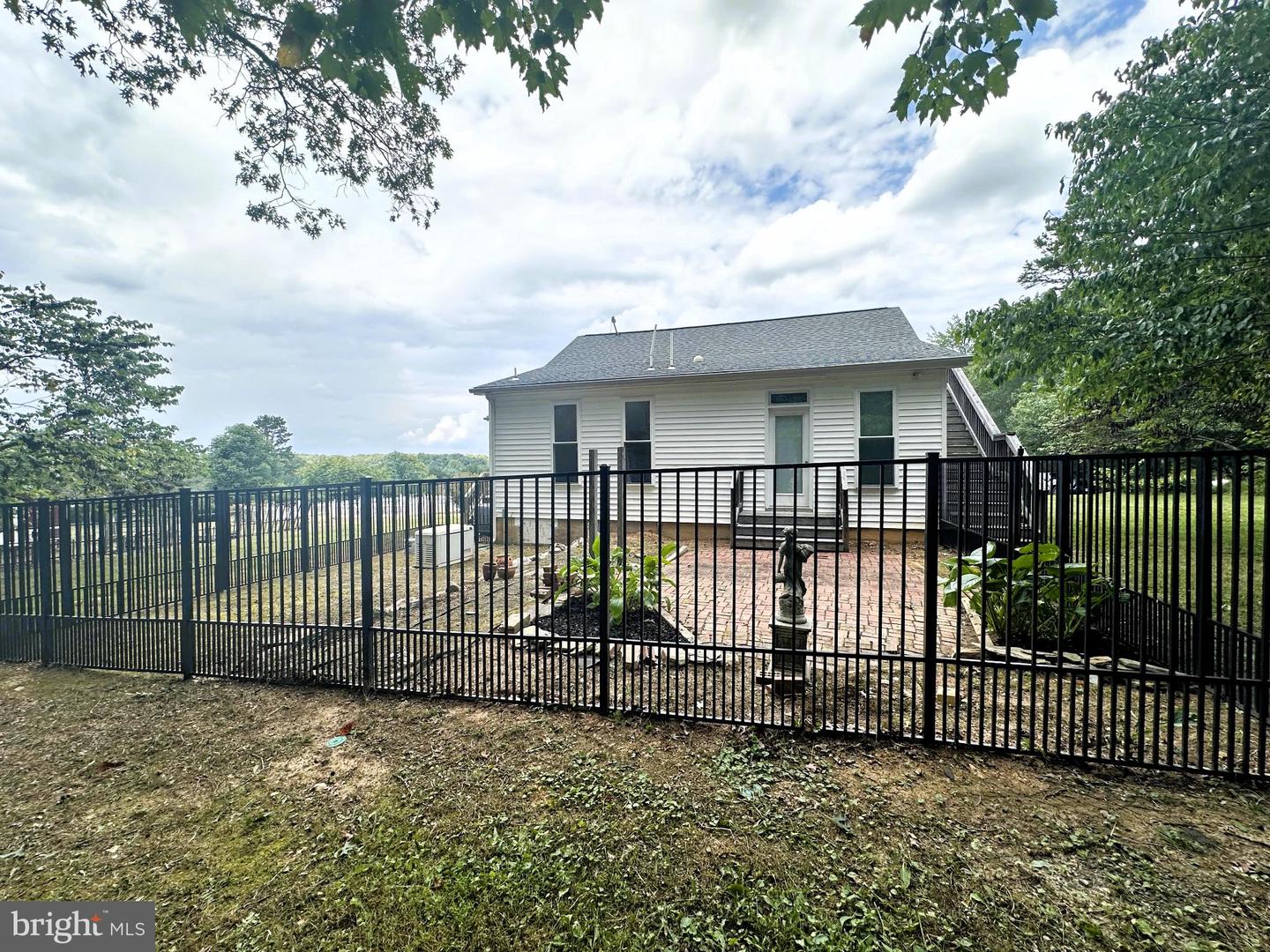 29274 OLD OFFICE RD, RHOADESVILLE, Virginia 22542, 2 Bedrooms Bedrooms, 8 Rooms Rooms,2 BathroomsBathrooms,Residential,For sale,29274 OLD OFFICE RD,VAOR2012762 MLS # VAOR2012762