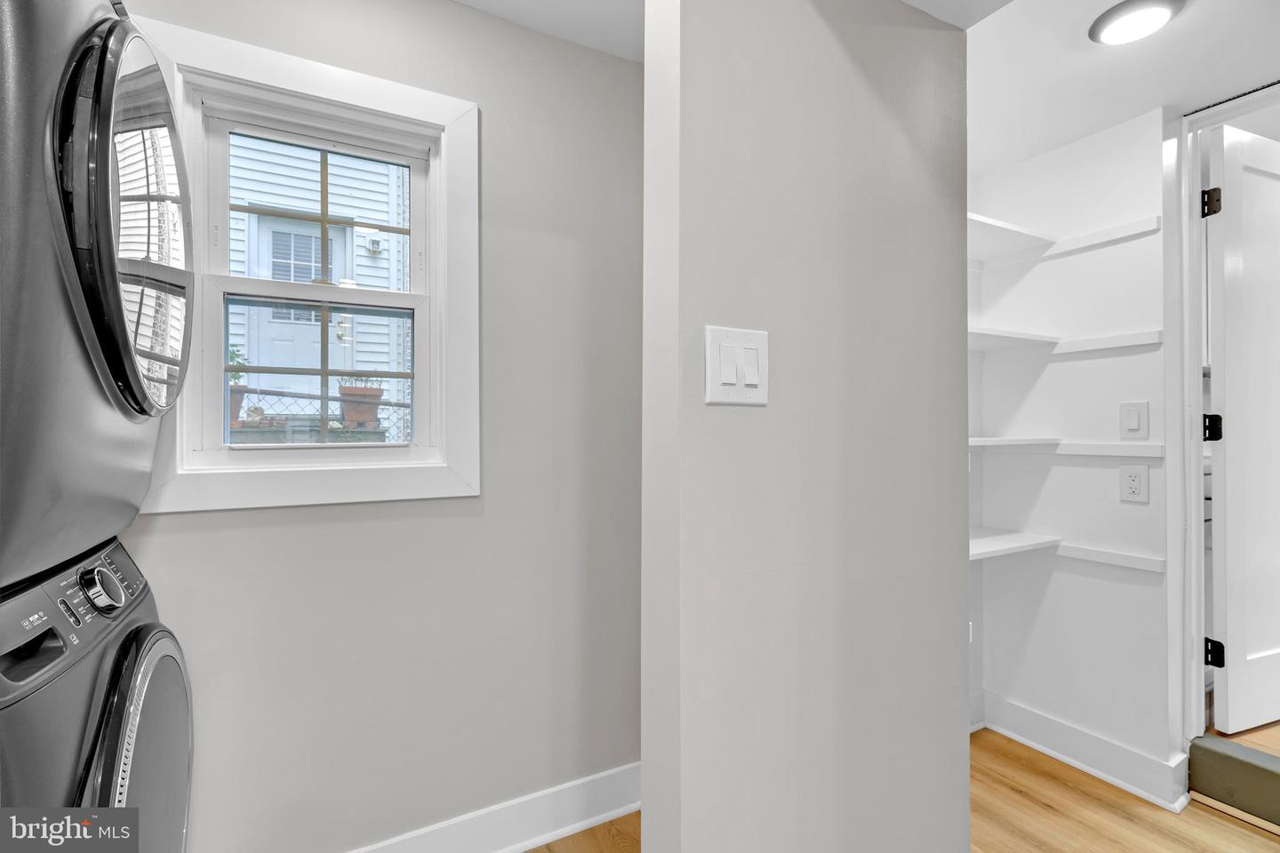 5105 11TH ST S, ARLINGTON, Virginia 22204, 2 Bedrooms Bedrooms, ,2 BathroomsBathrooms,Residential,For sale,5105 11TH ST S,VAAR2065876 MLS # VAAR2065876