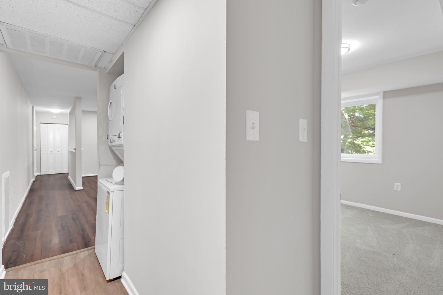 3314 S 28TH ST S #203, ALEXANDRIA, Virginia 22302, 2 Bedrooms Bedrooms, ,1 BathroomBathrooms,Residential,For sale,3314 S 28TH ST S #203,VAAX2051620 MLS # VAAX2051620