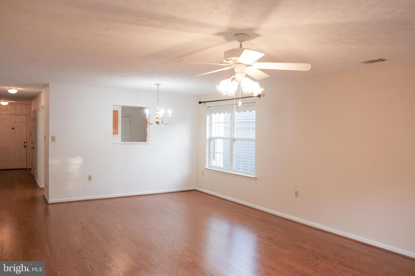 105 TANGLEWOOD LN, WINCHESTER, Virginia 22602, 2 Bedrooms Bedrooms, 5 Rooms Rooms,2 BathroomsBathrooms,Residential,For sale,105 TANGLEWOOD LN,VAFV2037966 MLS # VAFV2037966