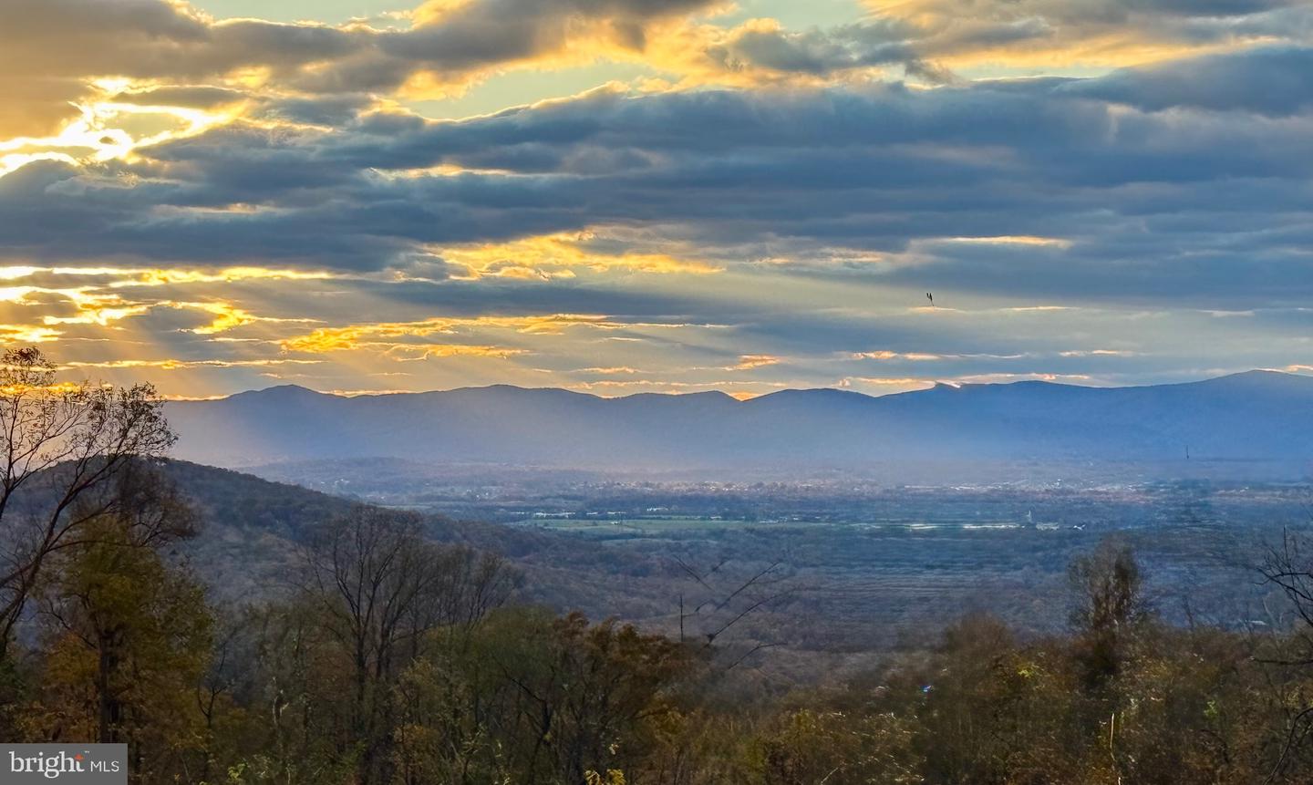 3 LEE DRIVE, LINDEN, Virginia 22642, 3 Bedrooms Bedrooms, ,2 BathroomsBathrooms,Residential,For sale,3 LEE DRIVE,VAWR2012740 MLS # VAWR2012740 3 LEE DRIVE, LINDEN, Virginia 22642, 3 Bedrooms Bedrooms, ,2 BathroomsBathrooms,Residential,For sale,3 LEE DRIVE,VAWR2012740 MLS # VAWR2012740