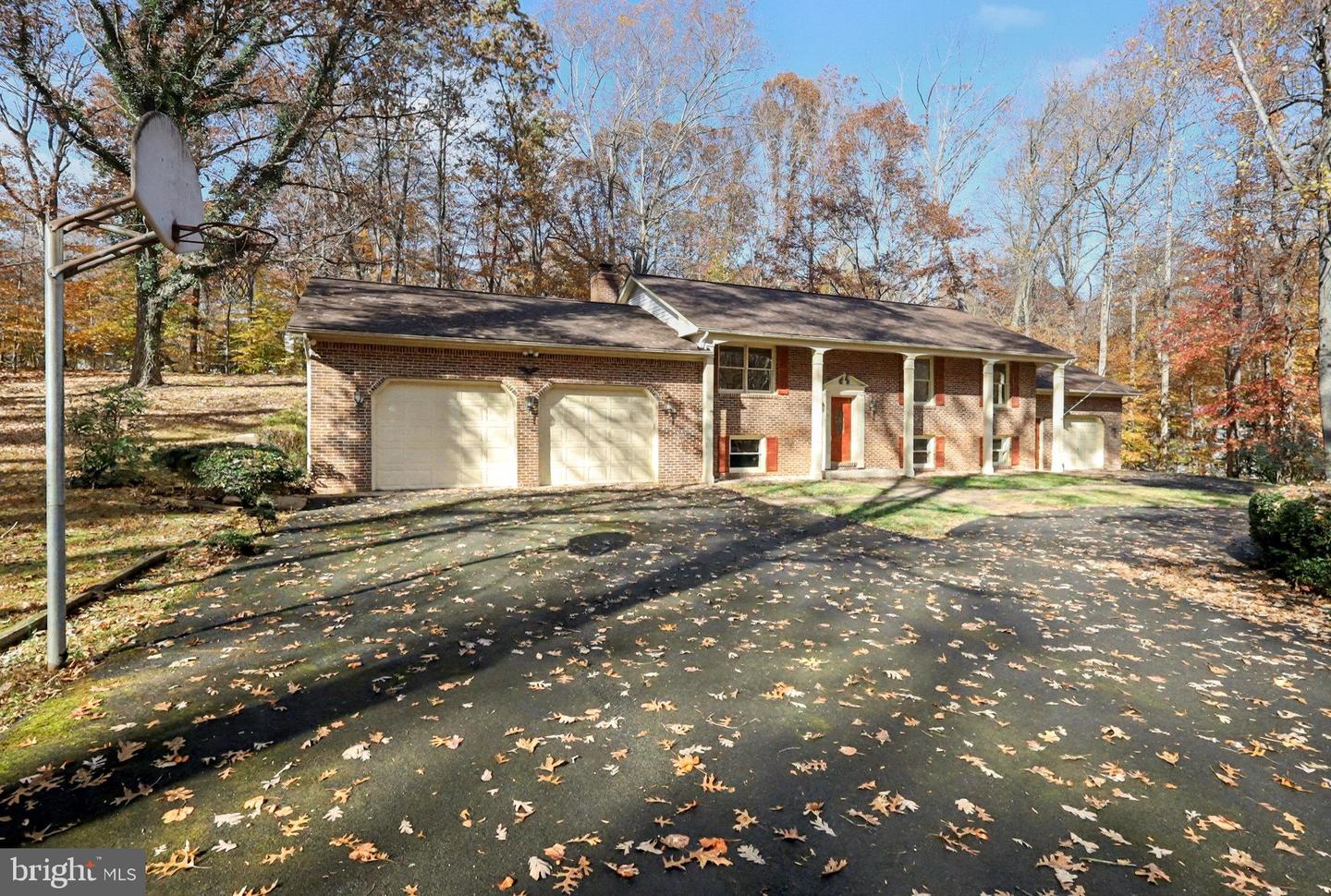 13460 GRANDPAS RD, NOKESVILLE, Virginia 20181, 4 Bedrooms Bedrooms, ,2 BathroomsBathrooms,Residential,For sale,13460 GRANDPAS RD,VAPW2107526 MLS # VAPW2107526 13460 GRANDPAS RD, NOKESVILLE, Virginia 20181, 4 Bedrooms Bedrooms, ,2 BathroomsBathrooms,Residential,For sale,13460 GRANDPAS RD,VAPW2107526 MLS # VAPW2107526