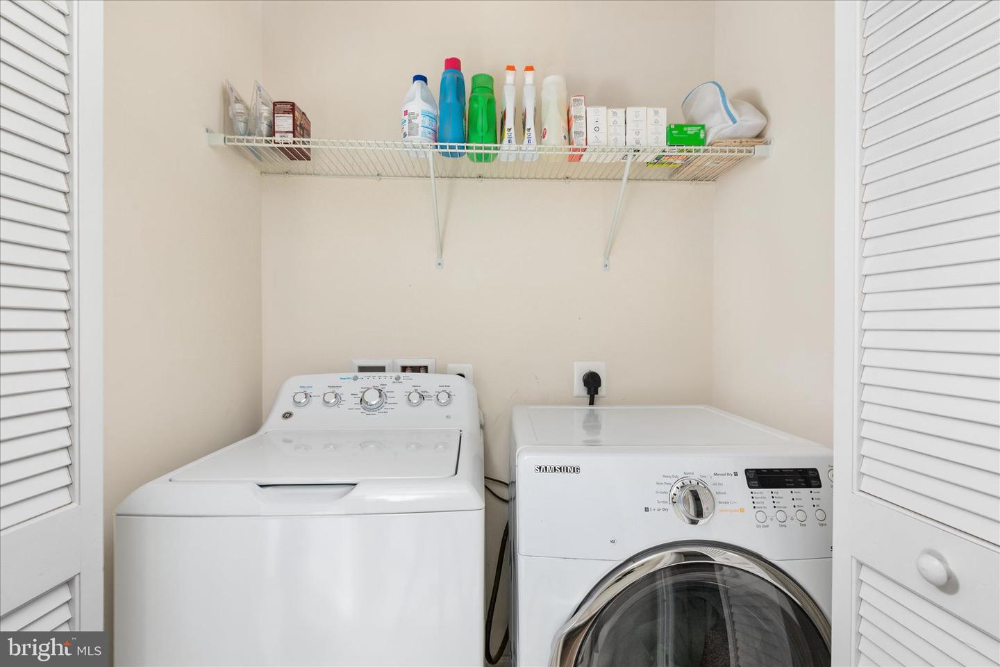 208 FIESTA DR, STEPHENSON, Virginia 22656, 3 Bedrooms Bedrooms, ,2 BathroomsBathrooms,Residential,For sale,208 FIESTA DR,VAFV2037970 MLS # VAFV2037970